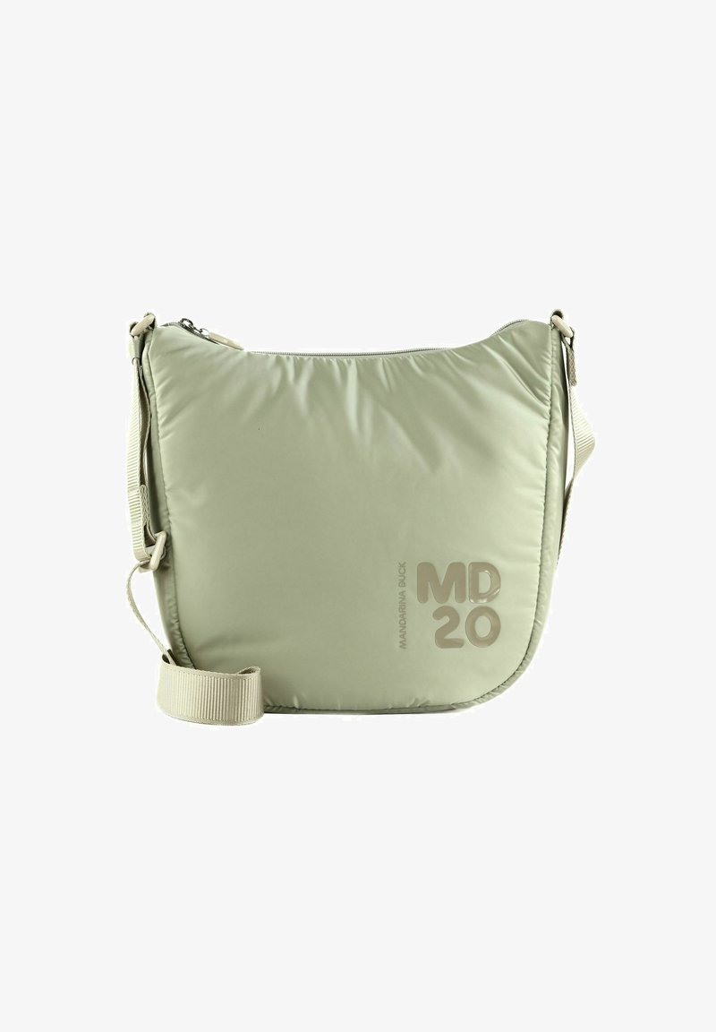 Sac bandoulière matelassé vert clair avec bandoulière réglable, fermeture à glissière, et logo "MD 20 Mandarina Duck" sur le bas à droite de l'avant.