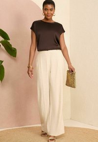 Love & Roses REGULAR FIT - Apdrukāts T-krekls - brown