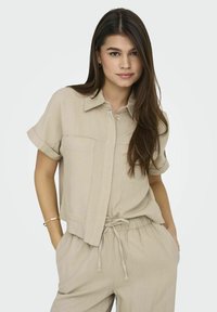 ONLY ONLCARO - Nööpidega pluus - oxford tan