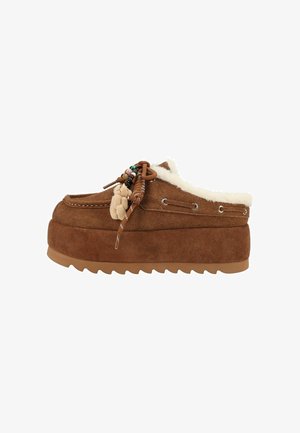 Steve Madden, - Kapcie