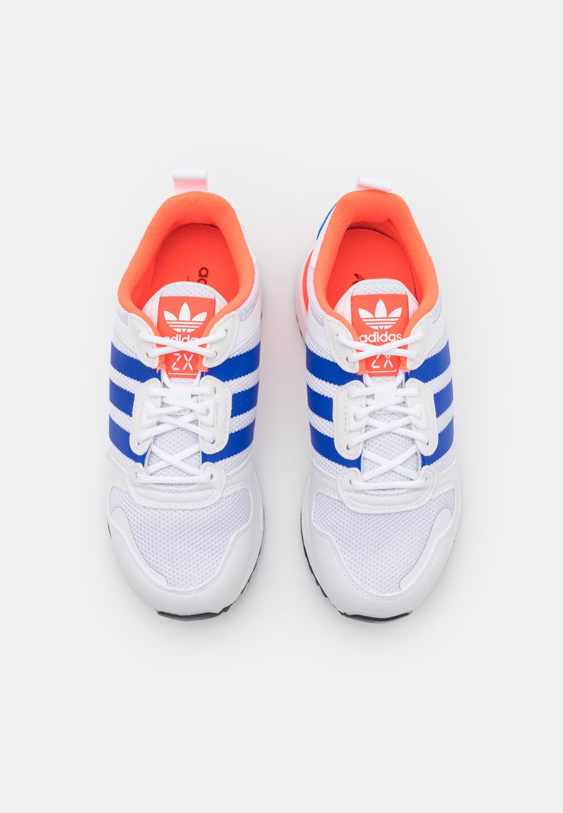 adidas gazelle silver green womens Adidas Original ZX 700 HD Men's -CRENAV/GRETWO/ORBIND  Moesports