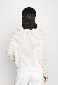 RIANI Stickad tröja - off-white