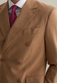 PIOMBO OUTFIT - Traje - light tobacco brown