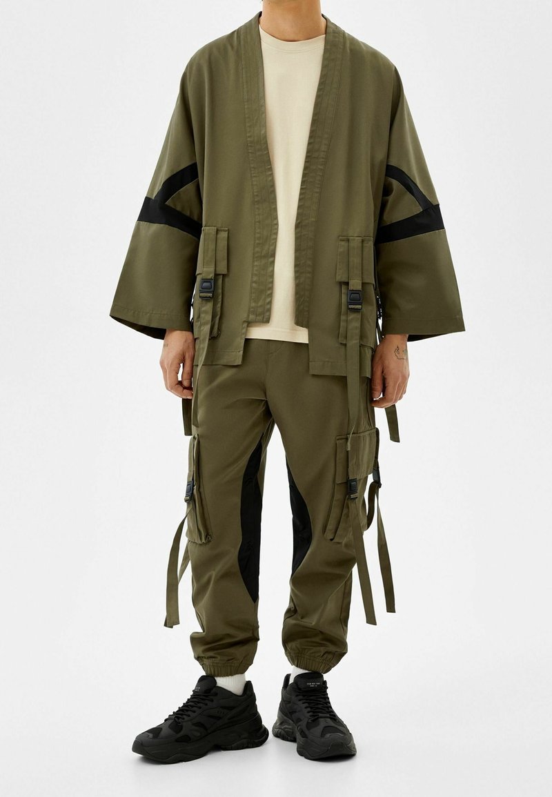 Bershka Kurtka wiosenna