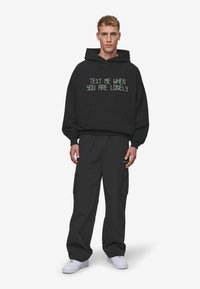 Pegador BLEEK BOXY HOODIE - Džemperis ar kapuci - washed black
