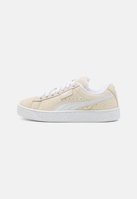 Unselected, sugared almond/silver mist