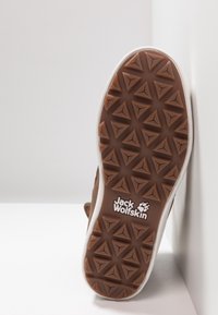 Jack Wolfskin Vinterstövlar - brown
