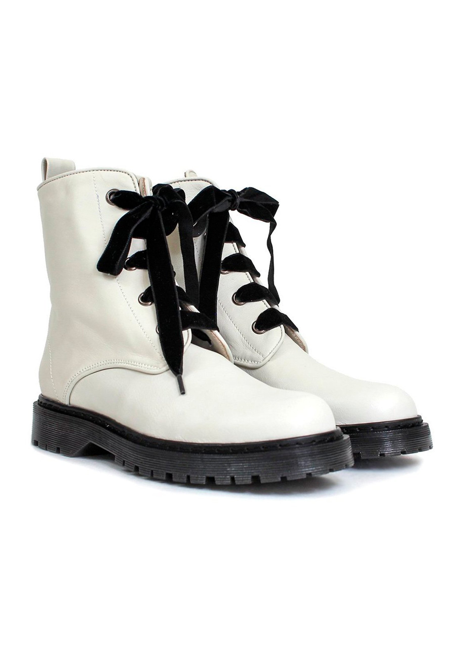 GENNIA KENDAL - Botines con cordones - blanco - Zalando.es