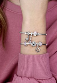 Pandora PAVÉ CLIP - Adorno - silver coloured