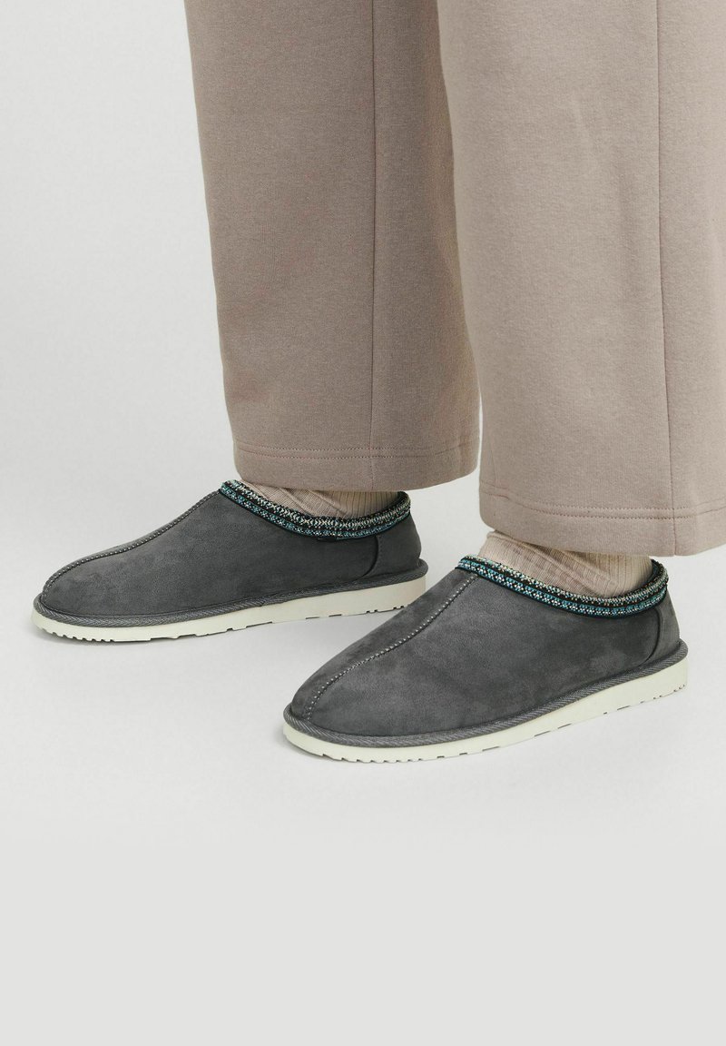 Jack & Jones FWSYDNEY STYD  - Lahtised kingad - castlerock