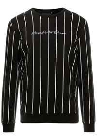 Černá mikina s bílými svislými pruhy, kulatým výstřihem a žebrovanými manžetami. Na hrudi výrazné vyšívané nápisy.