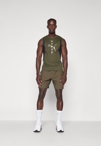 Puma HYROX ALWAYS ON CLOUDSPUN TANK - Top - dark olive