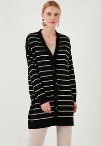 Jopica - black cream