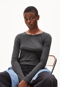 ARMEDANGELS ENRICCAA SOFT - Langarmshirt - graphite