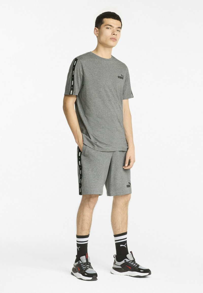 Herren Shirts | Puma TAPE TEE T-Shirt print medium gray heather/grau - SP70412 Herren Shirts | Puma TAPE TEE T-Shirt print medium gray heather/grau - SP70412