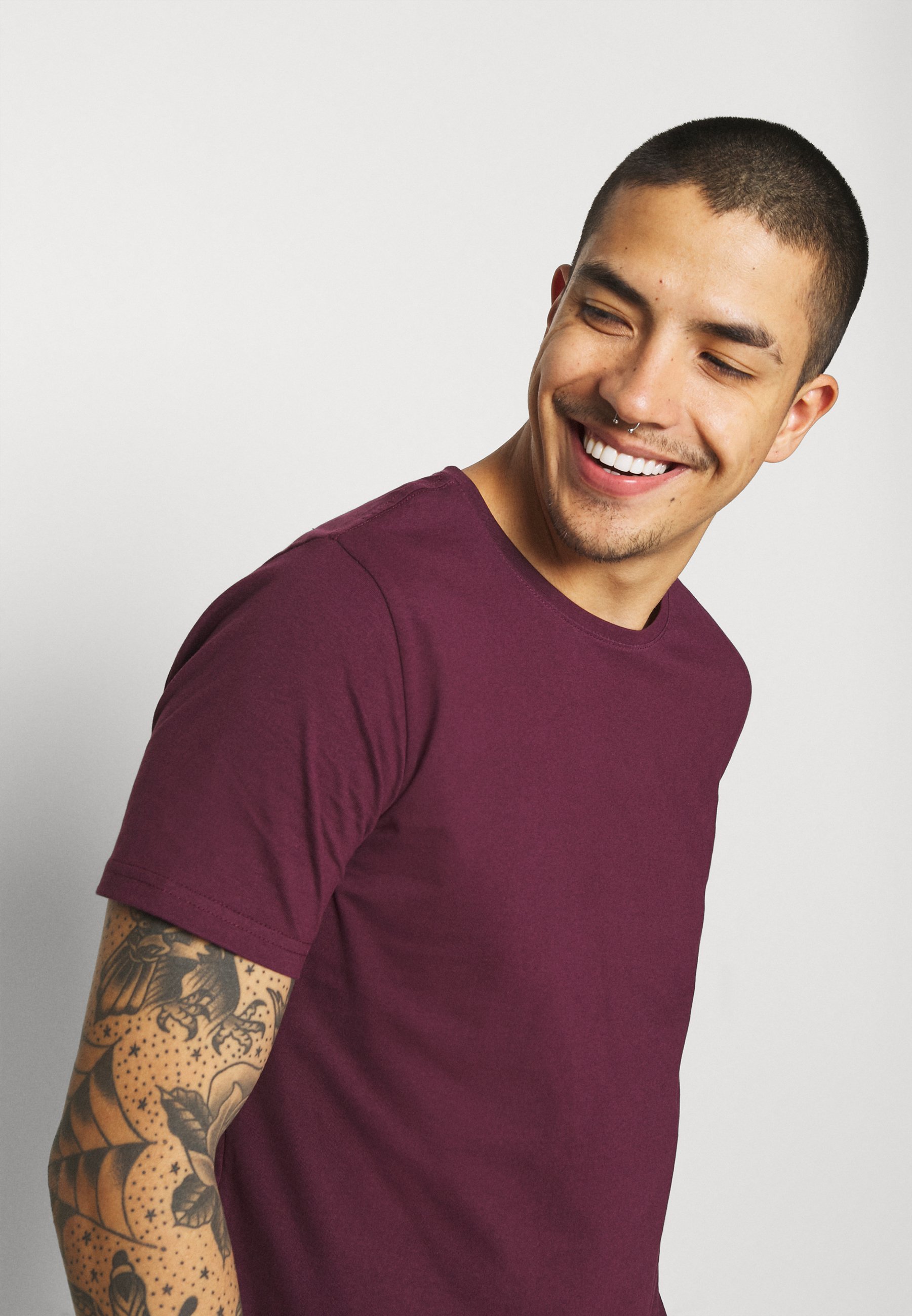 Men JERMANE 3 PACK - Basic T-shirt Men JERMANE 3 PACK - Basic T-shirt