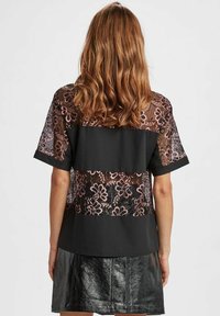 Nümph NUFOXY - Overhemdblouse - peony
