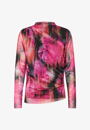 Top met lange mouwen met een bloemenpatroon in roze op een zwarte achtergrond en een gedrapeerd design; lichtgewicht, gladde stof met een subtiele glans.