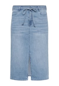 Falda de mezclilla azul claro con una abertura frontal, cinturilla con cordón y cinco bolsillos. Presenta un corte hasta la rodilla y detalles de costura clásicos.