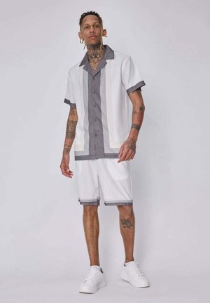 FRILIVIN, ENSEMBLE CHEMISE ET SHORT FASHION SET - Short - beige
