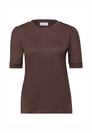 Hnědá krátká halenka s kulatým výstřihem a mírně nafouklými rameny, navržena pro uvolněný střih.