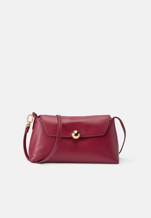 Furla SFERA SOFT MINI CROSSBODY TOP HANDLE - Borsa a tracolla - ciliegia
