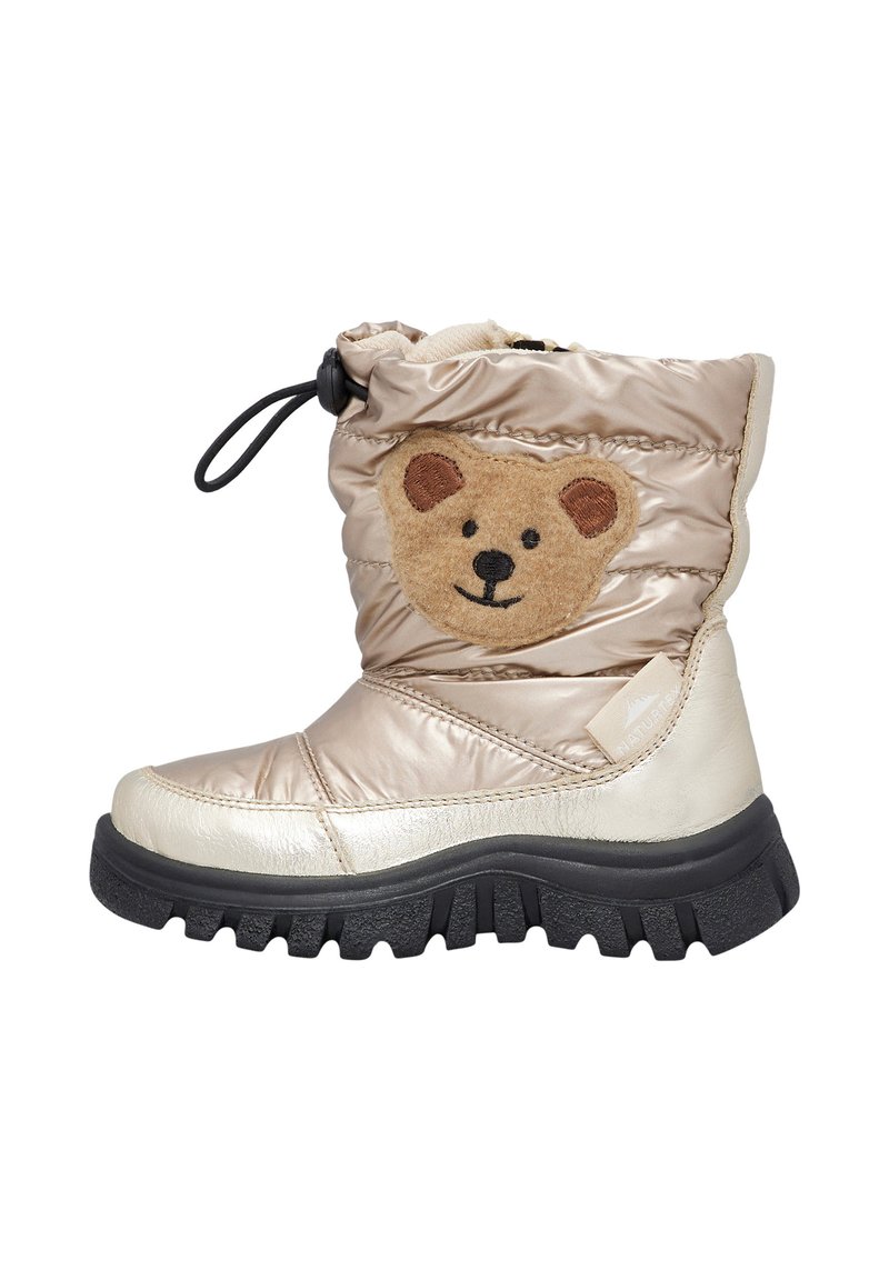 Stivale invernale dorato imbottito e lucido con suola in gomma nera. Presenta un volto di orso cucito in marrone chiaro sul lato e una chiusura con stringa nella parte superiore.