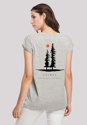 ESCAPE DISCOVER THE WORLD PINETREE - Print T-shirt - heather grey