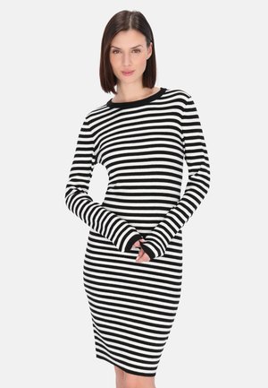 Rochie tip creion - black white