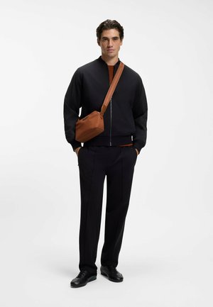 BOSS, Bandolera - brown four