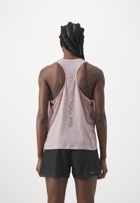 NNormal TANK - Top - dunkelpink