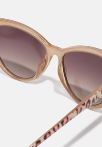 Guess GUESS - Ochelari de soare - shiny beige