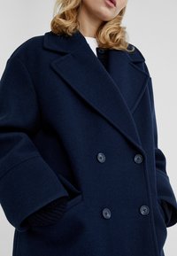 Stradivarius SOFT-TOUCH - Klassischer Mantel - dark blue