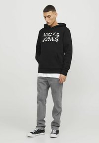 Jack & Jones JJEJEFF CORP HOOD - Sweat à capuche - black