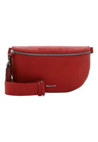 Marsupio in pelle rossa con una texture liscia, forma ovale, chiusura con zip argentata e tracolla in tessuto regolabile. Logo del marchio visibile sul davanti.
