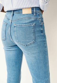 Next SUPER SOFT STANDARD TALL - Džíny Slim Fit - mid blue denim