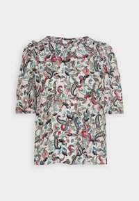 Blusa multicolore realizzata in tessuto leggero, caratterizzata da un motivo paisley in rosso, blu e verde, con maniche corte a sbuffo e scollo a V.