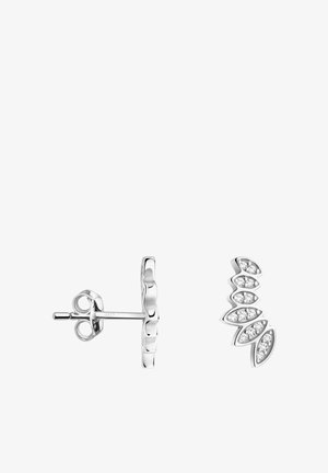 Clous d'oreilles en argent en forme de grappe incurvée de segments en forme de feuille, chaque segment serti de petits pierres précieuses rondes et translucides.