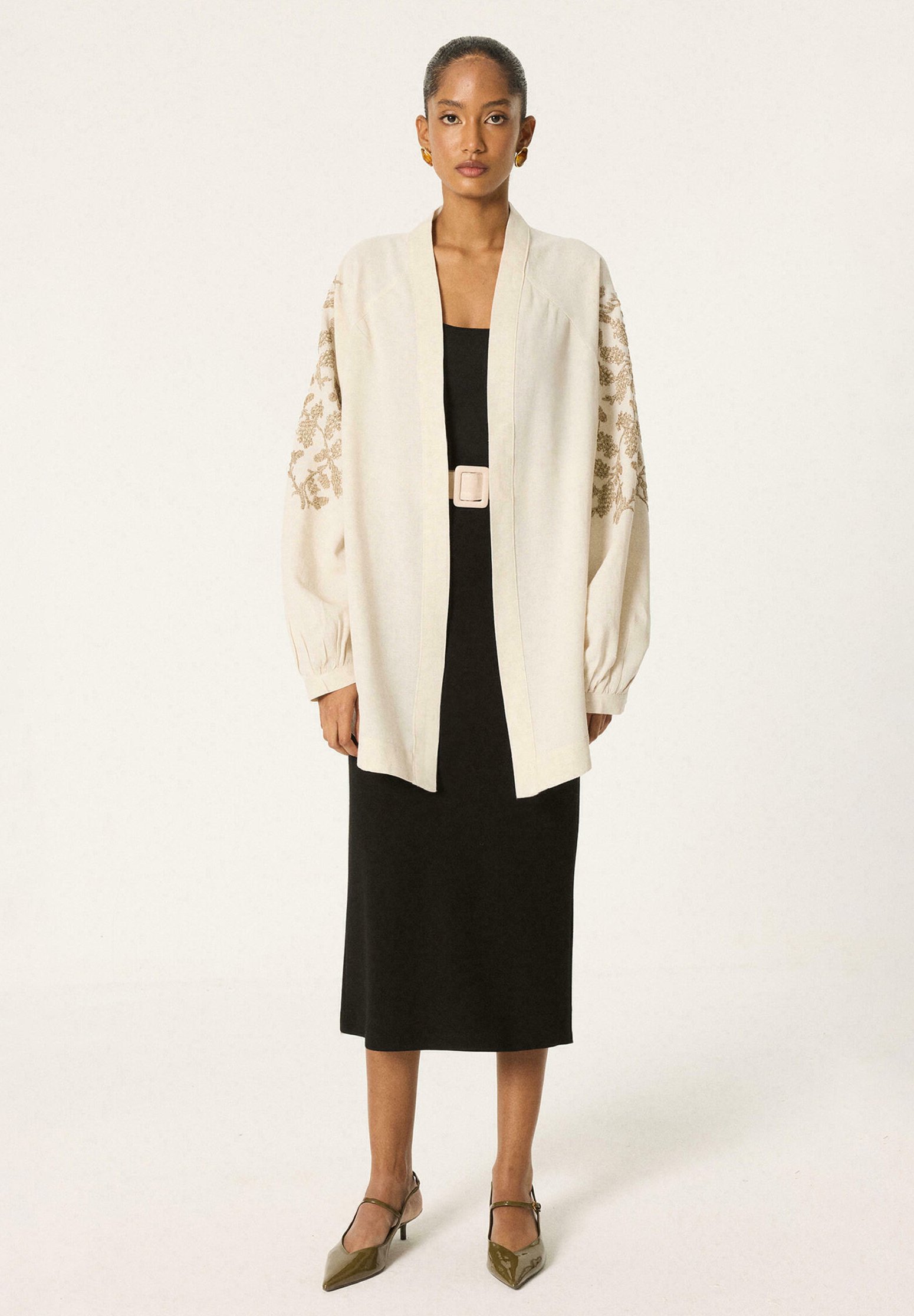 Touché Privé EMBROIDERED OVERSIZE KIMONO - Summer jacket - natural