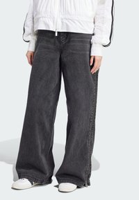 adidas Originals - ADILENIUM SEASONAL 3 ZIP WASHED WIDE DENIM - Wide Leg - black Thumbnail Image 1