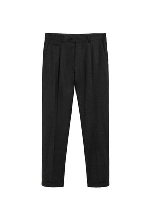 Pantalones negros plisados de corte slim, confeccionados en tejido texturizado. Cuentan con cierre de botón, bolsillos laterales y bajos con puños.