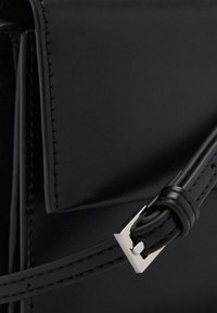 Mango Borsa a tracolla - black