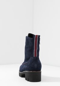 Gabor Botines con plataforma - dark blue