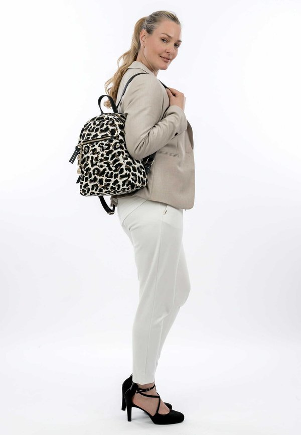 Tagesrucksack - ecru