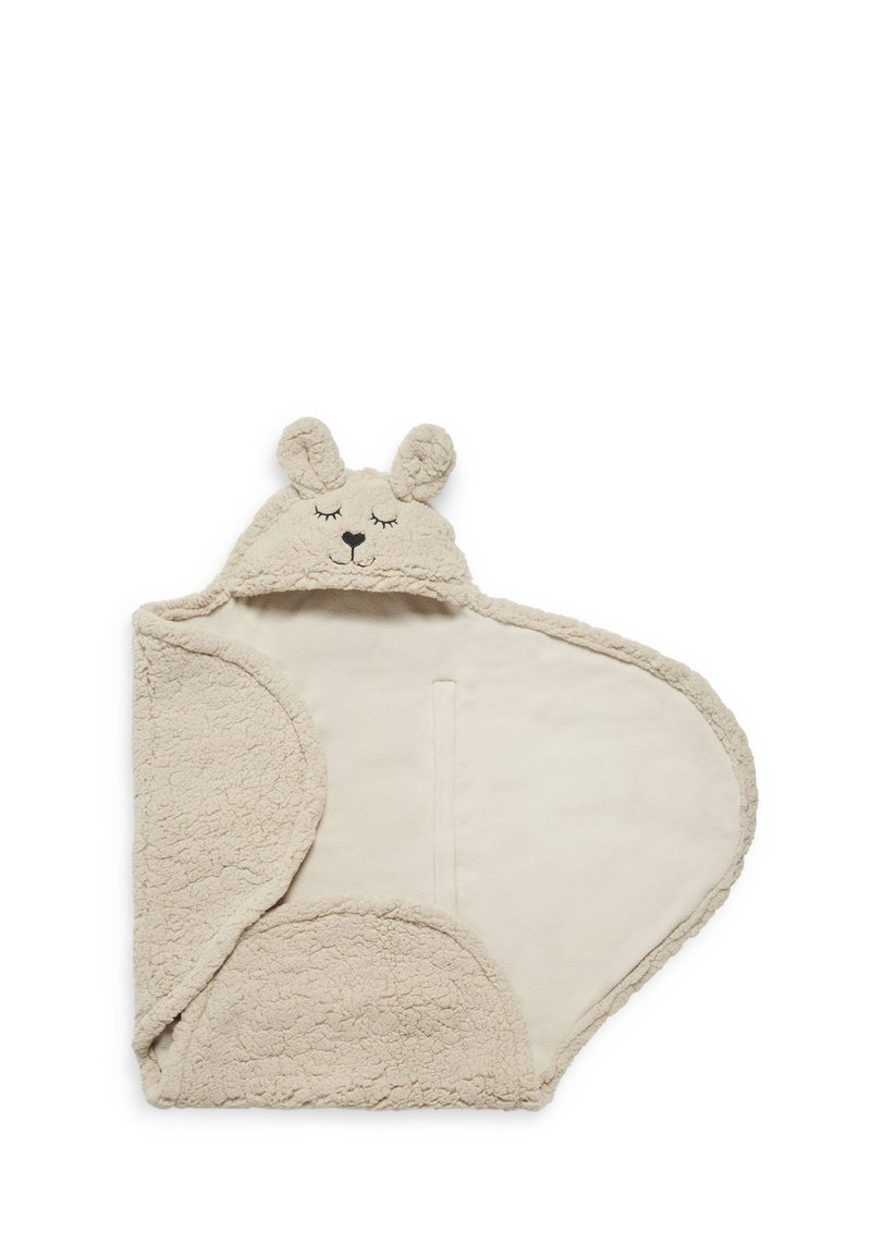 Beige towel with a hood shaped like a bear, featuring soft textures, round ears, and a simple face design. Includes a pocket on the side.