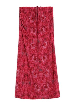 Falda roja con estampado floral en rosa y rojo oscuro y una costura central en la parte delantera, ligeramente fruncida en la cintura.