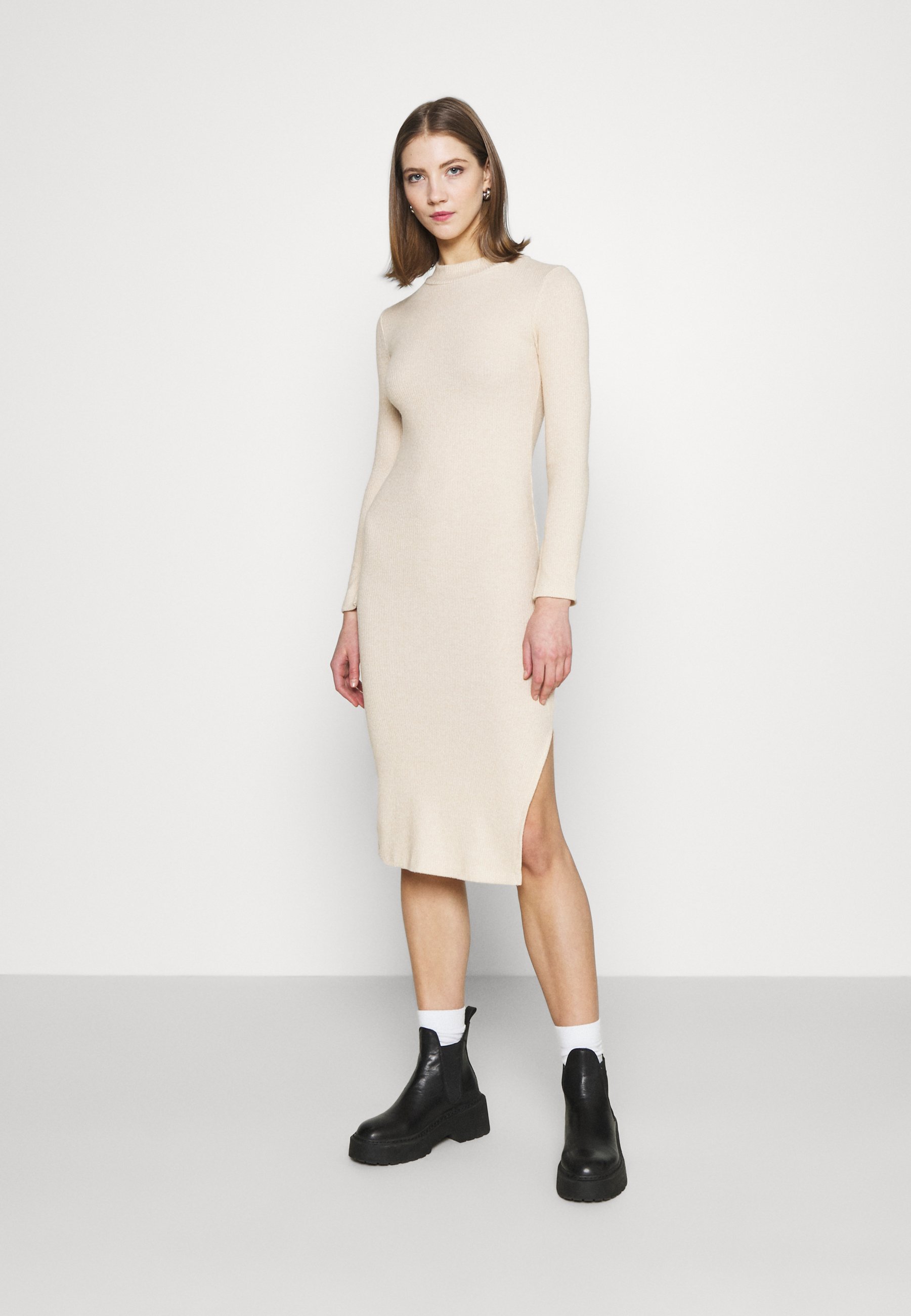 Topshop WRAPPED MIDI - Strickkleid - cream/offwhite - Zalando.at