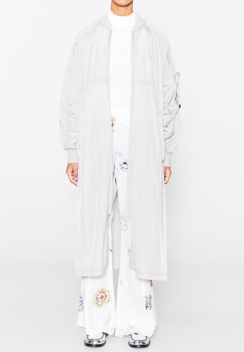 Bimba Y Lola Halflange jas graniet Bimba Y Lola Halflange jas graniet