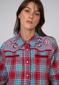 AN'GE Chemisier - rouge