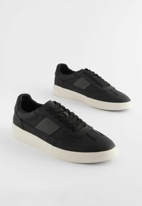 Next Sneaker low - black